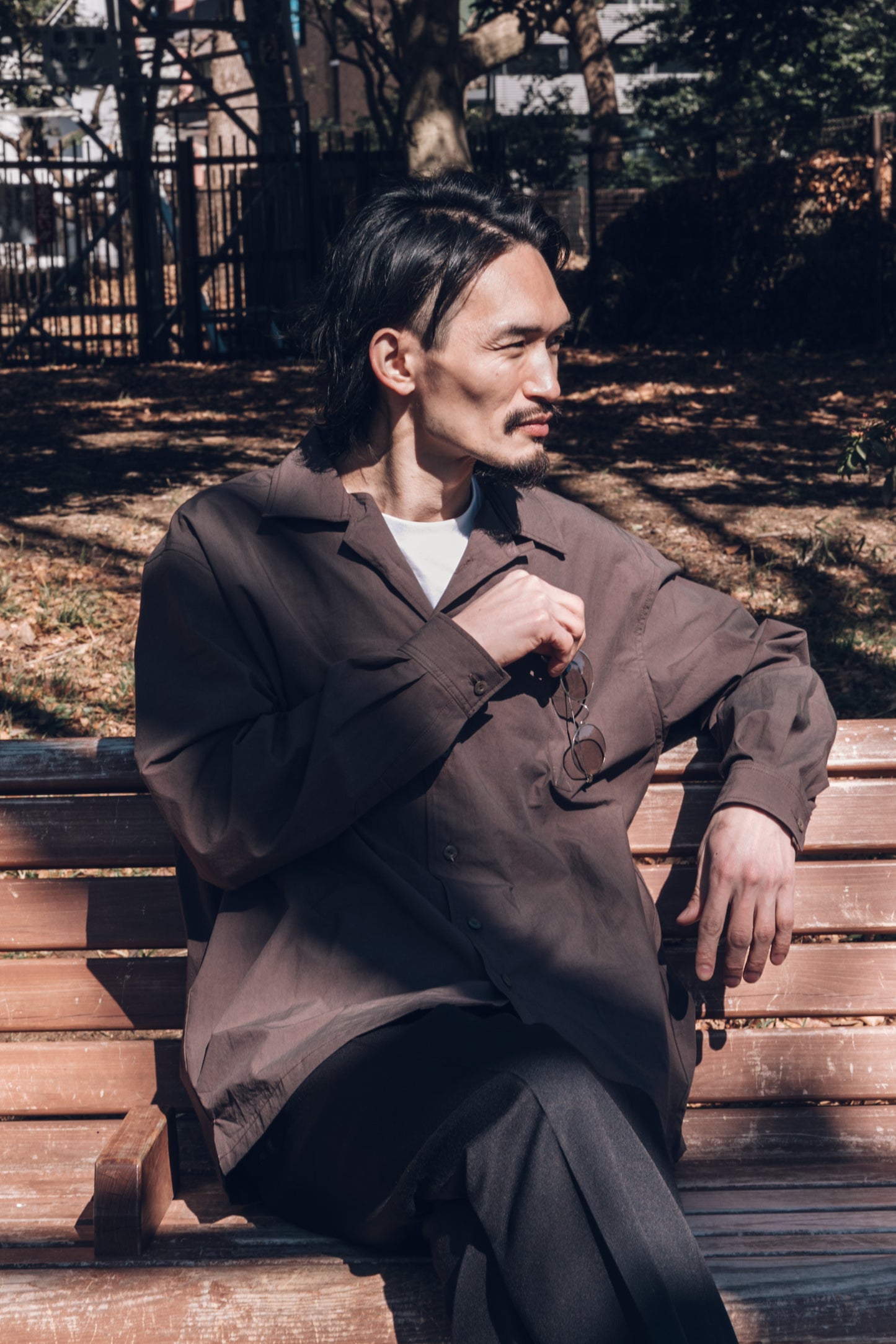BEAT SHIRT - BROWN