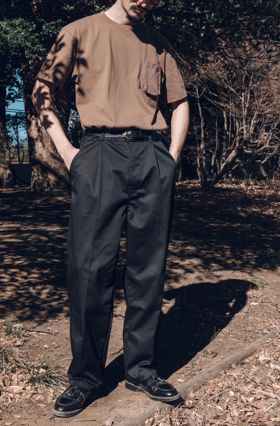 BASIC 1 TUCK PANTS-BLACK