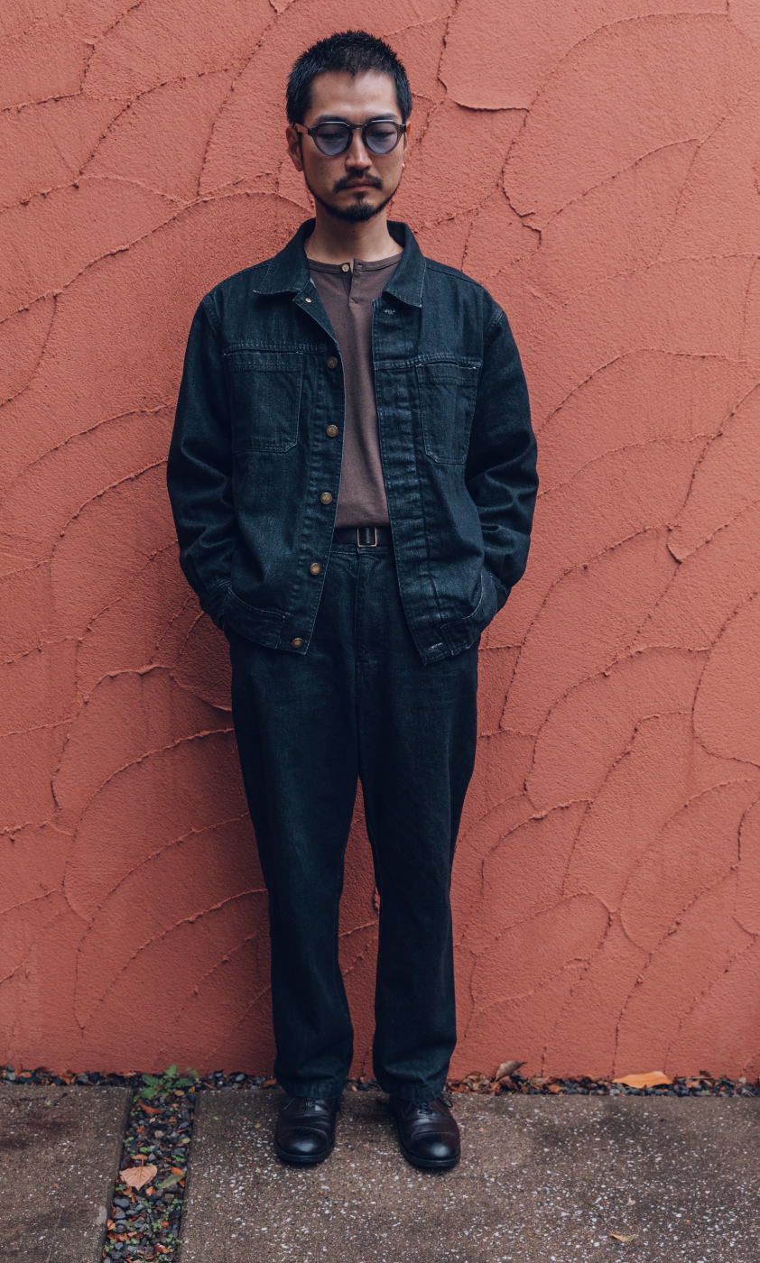 1 TUCK DENIIN PANTS-BLACK