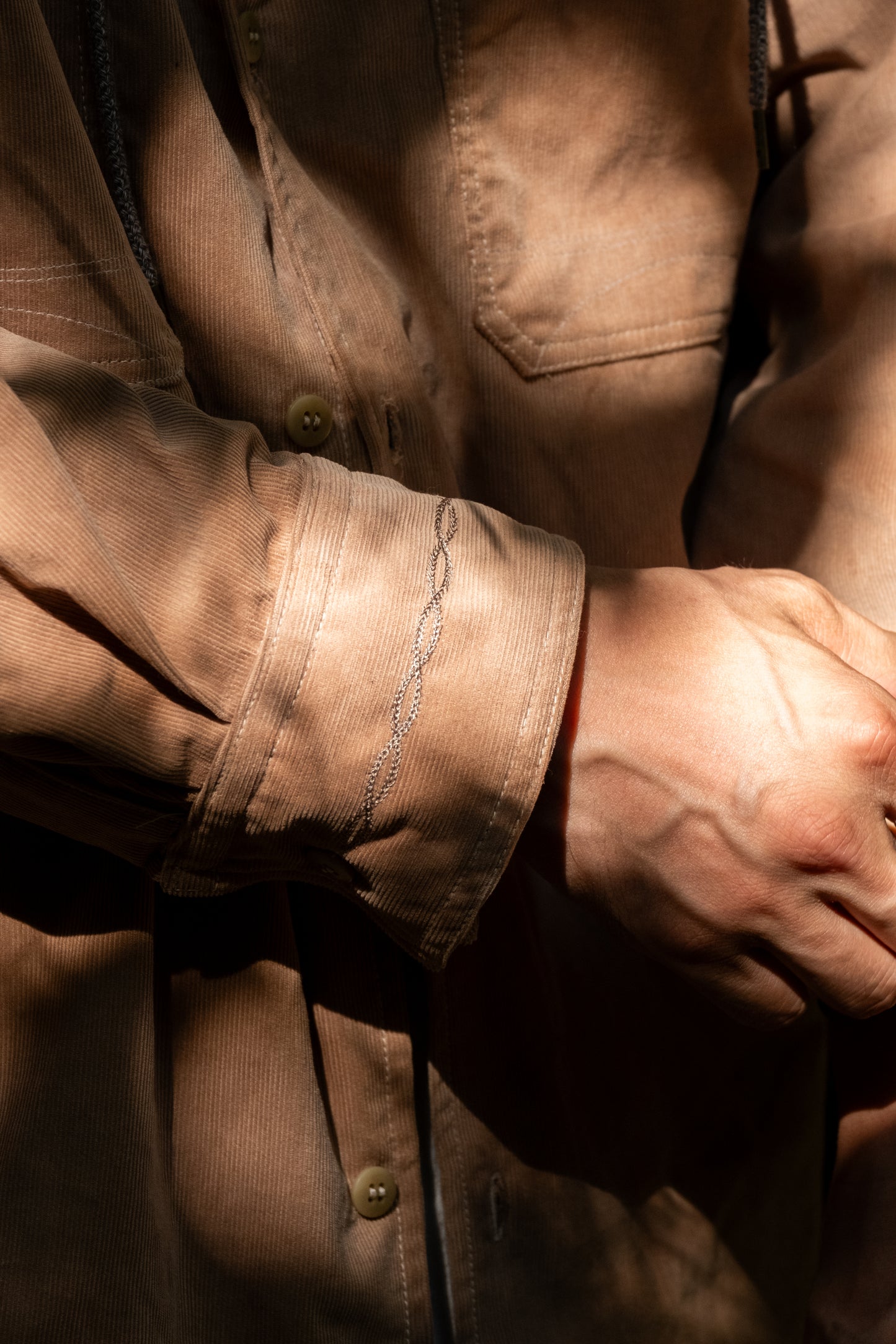 HIGHST FOOD SHIRT - CAMEL