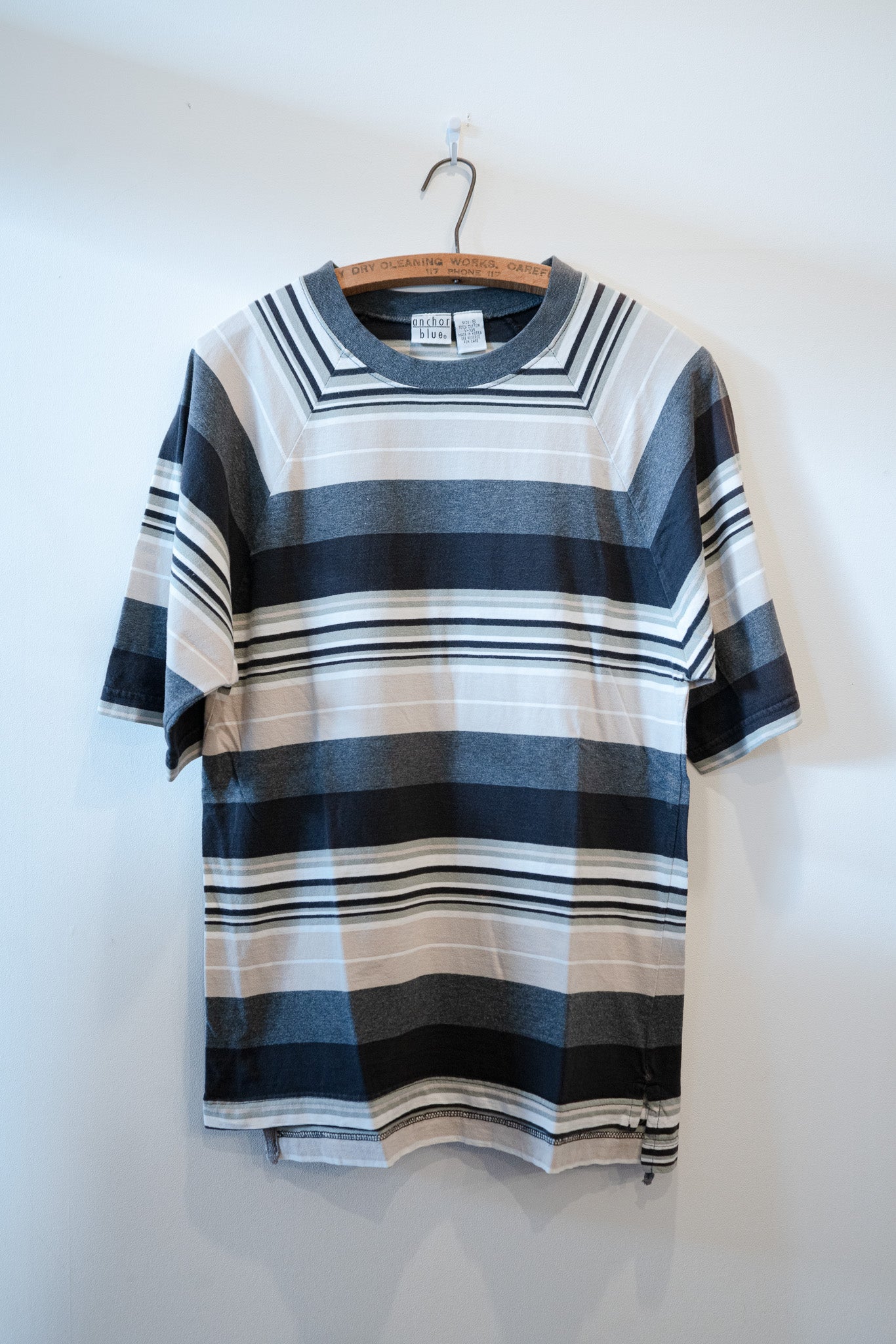 90's Border Tshirt