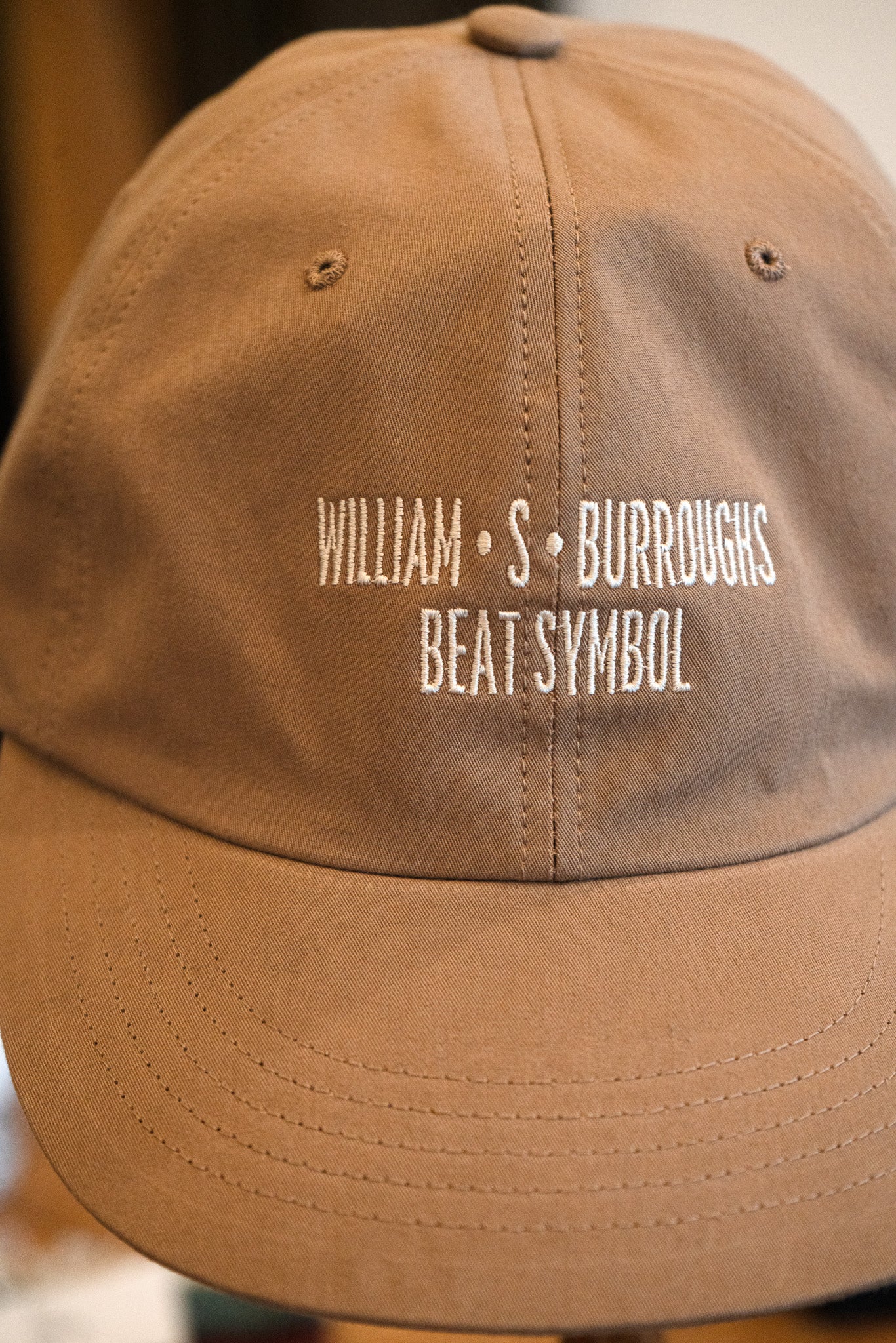 WILLIAM CAP - L.BROWN