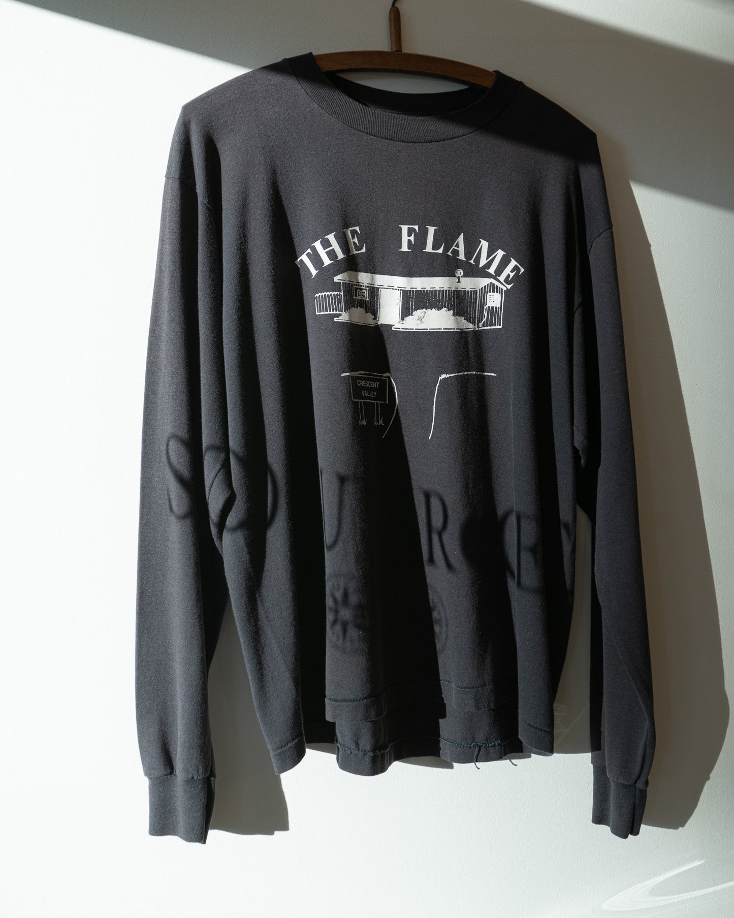 80's   FADE BLACK  L/S PRINT Tshirt