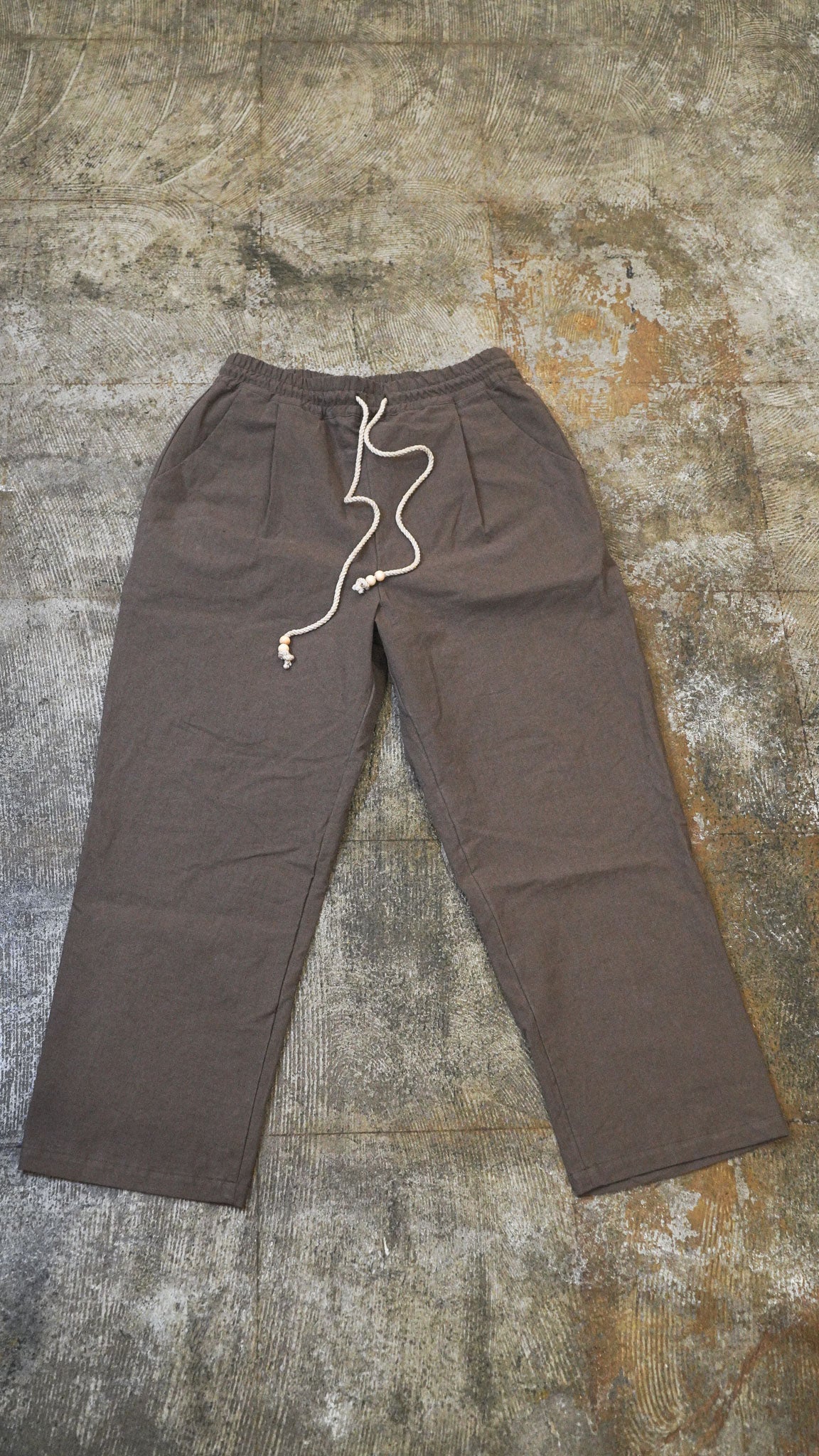 TAKE IT EASY PANTS-BROWN