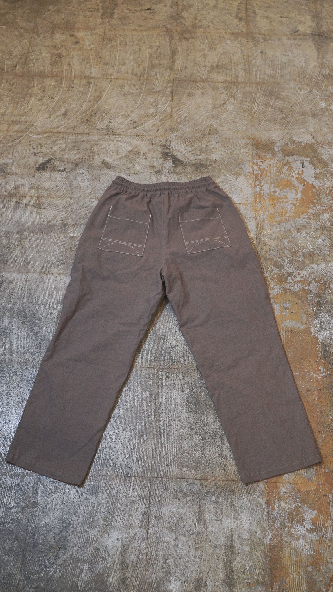 TAKE IT EASY PANTS-BROWN