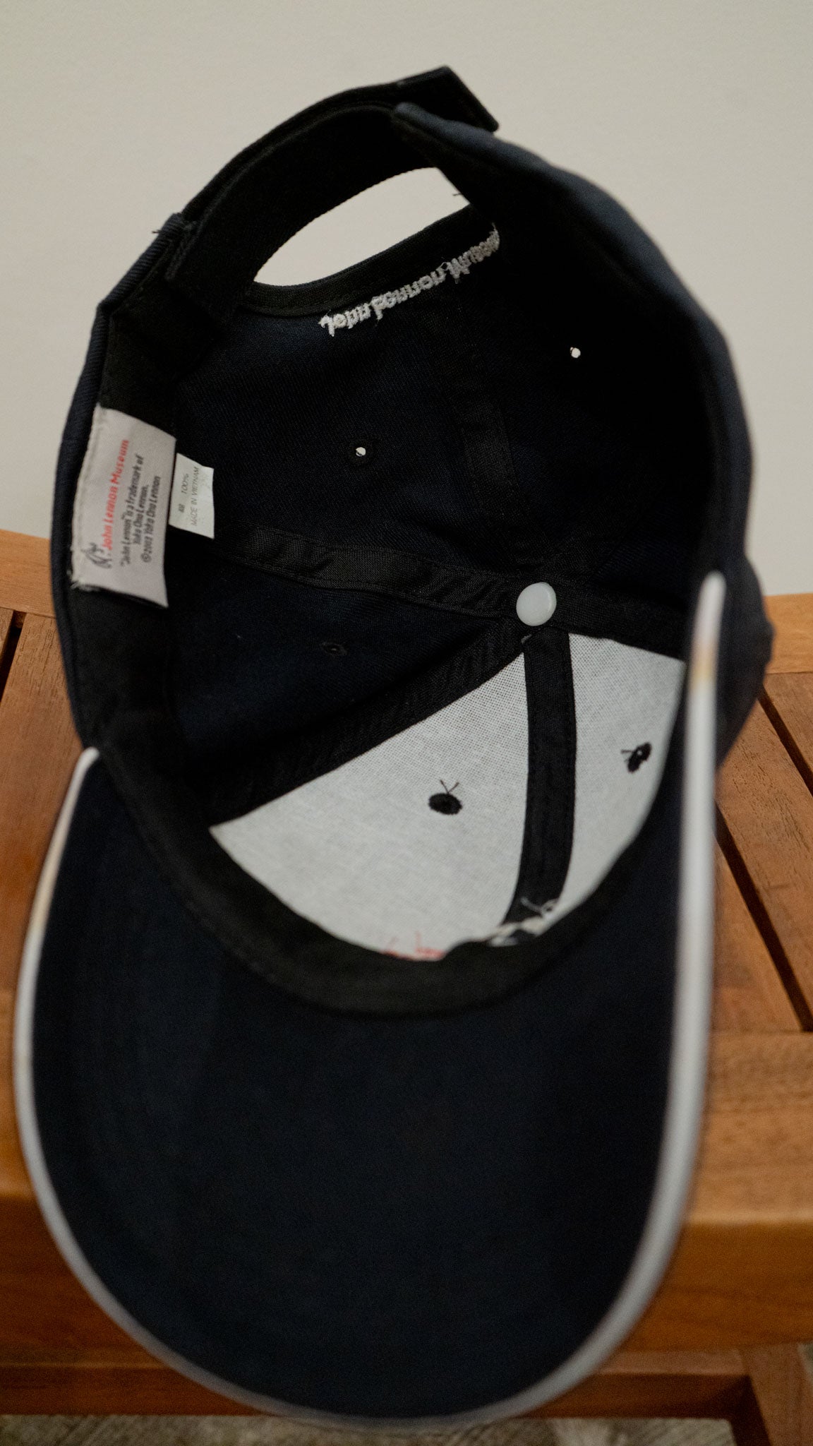 00's  John lennon Museum CAP