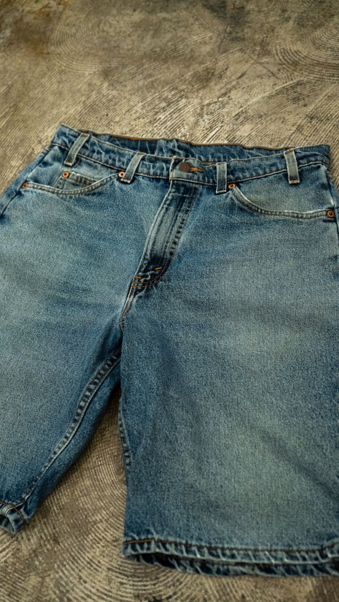 90's Levi's  550 Denim shorts